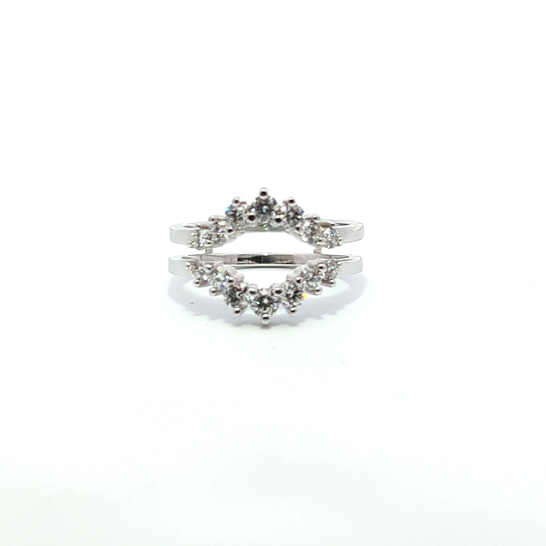 14K Gold Diamond Accent Band Ring 14K Gold Diamond Accent Band Ring