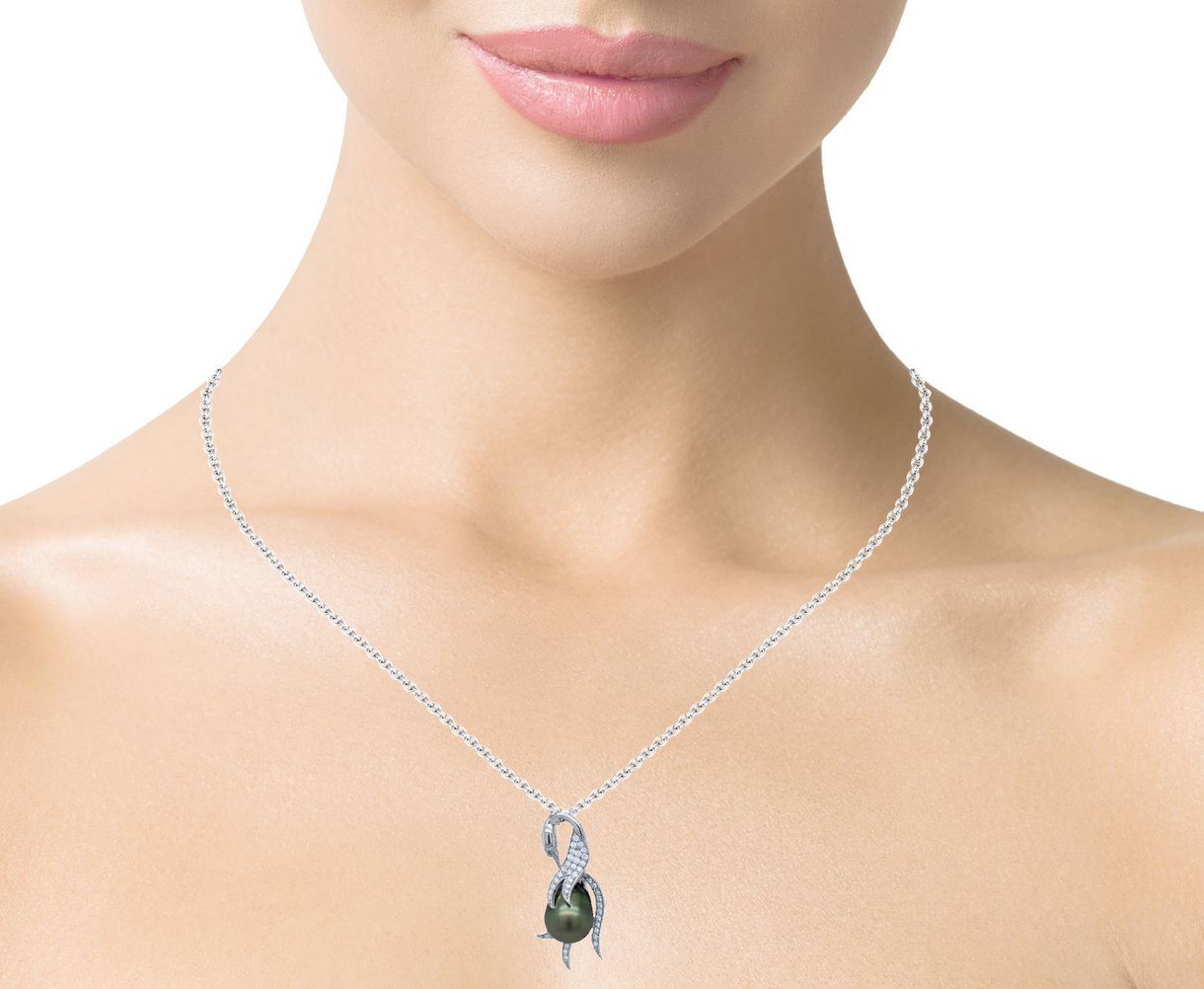 14K White Gold Diamond & Pearl Pendant (0.95 ct) 14K White Gold Diamond & Pearl Pendant (0.95 ct)