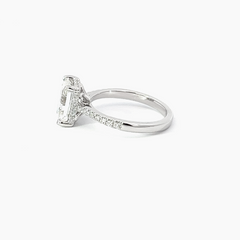14K White Gold Emerald Cut Diamond Engagement Ring (3.30 g) 14K White Gold Emerald Cut Diamond Engagement Ring (3.30 g)
