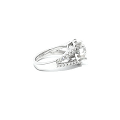 14K White Gold Round Cut Diamond Engagement Ring 14K White Gold Round Cut Diamond Engagement Ring