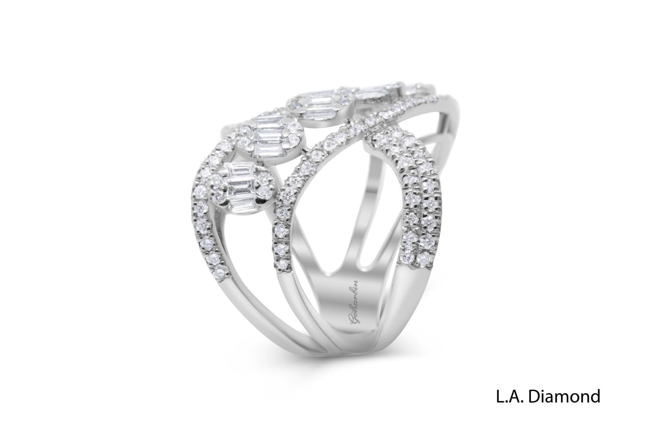 14K White Gold Round Diamond Cut Engagement Ring (6.30 g) 14K White Gold Round Diamond Cut Engagement Ring (6.30 g)
