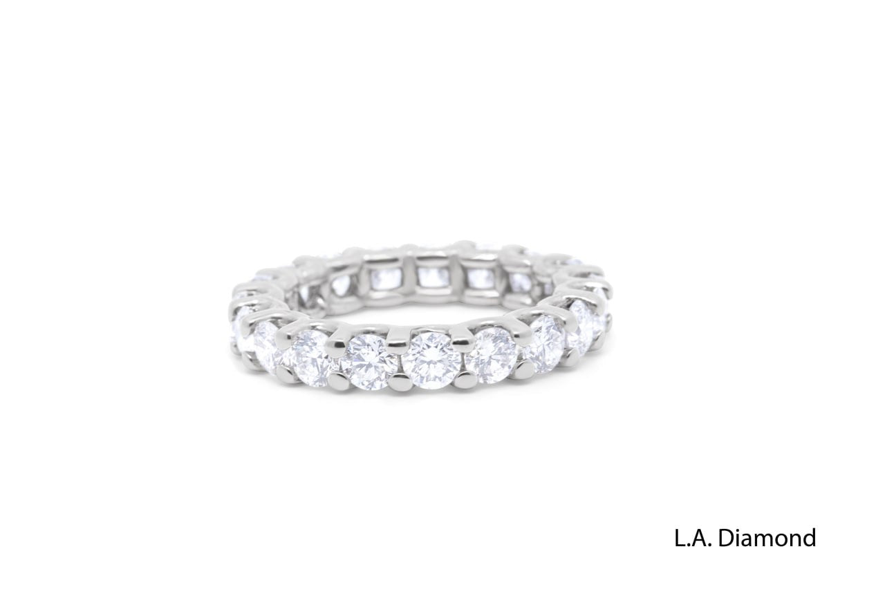 14K White Gold Round Diamond Eternity Anniversary Ring (3.25 ct) 14K White Gold Round Diamond Eternity Anniversary Ring (3.25 ct)