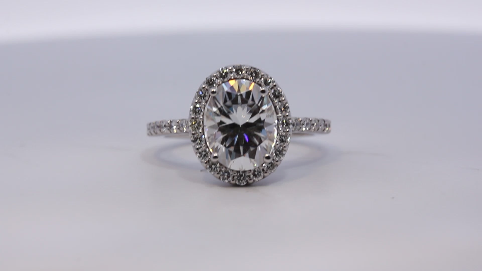 14K White Gold Round Diamond Halo Engagement Ring (3.24 ct) 14K White Gold Round Diamond Halo Engagement Ring (3.24 ct)