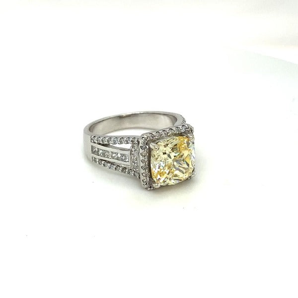 Cushion-Cut Yellow Beryl and 1. 1/84 CT. T.W. Diamond Frame Ring in White Gold - LA DIAMOND Cushion-Cut Yellow Beryl and 1. 1/84 CT. T.W. Diamond Frame Ring in White Gold - LA DIAMOND