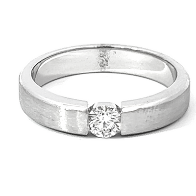 14K White Gold Diamond Round-Cut Center Stone Wedding Band for Him (0.30 ct T.W.)