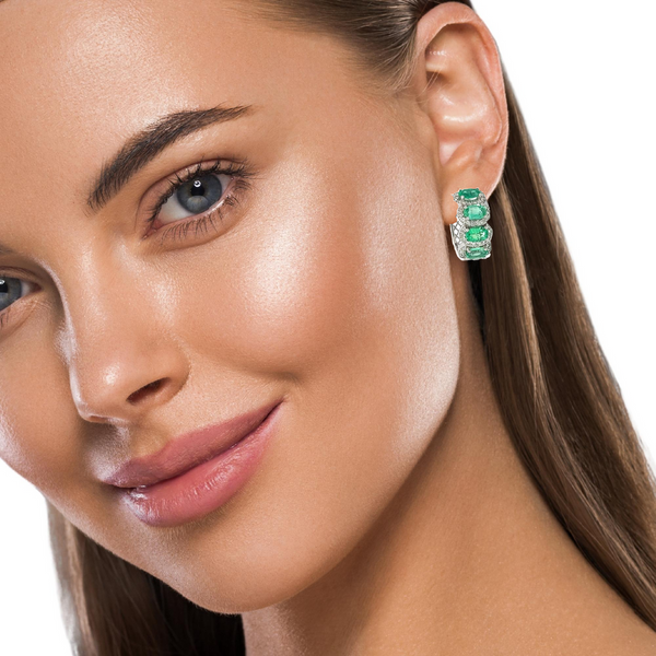 14K White Gold Emerald Hoop Earrings (0.55 ct)