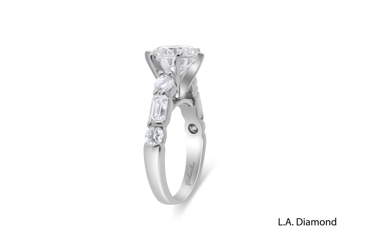 14K White Gold Emerald & Round Diamond Ring (4.06 ct)