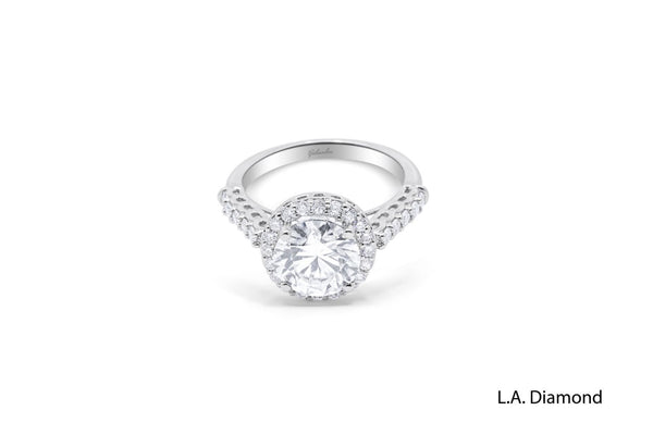 14K White Gold Halo-Style Engagement Ring (4.20g)