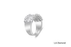 14K White Gold Round & Baguette Diamond Ring (2.89 ct )