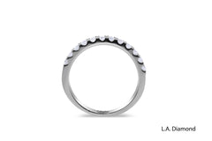 14K White Gold Round Brilliant Diamond Ring (0.65 ct)