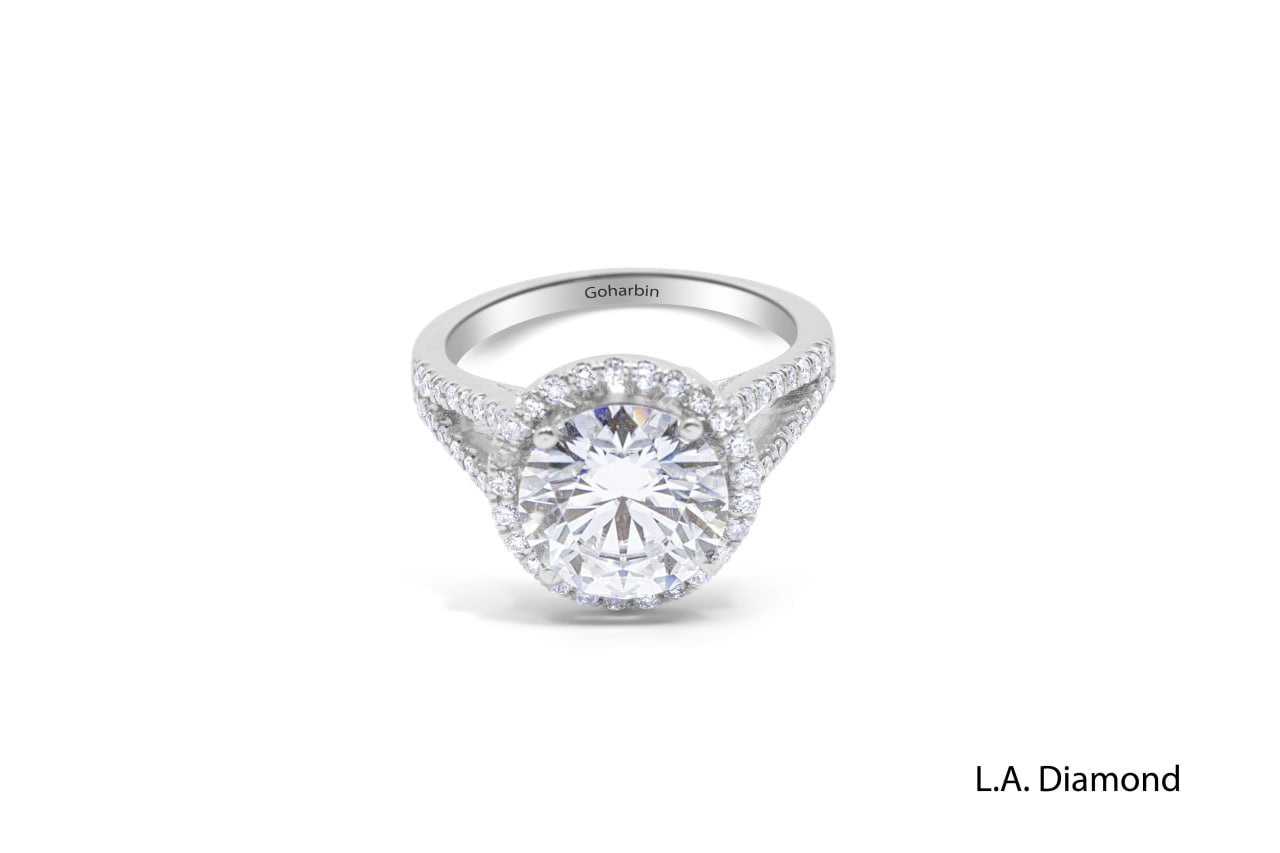 14K White Gold Round Cut Diamond Halo Engagement Ring (4.20 ct)