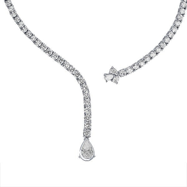 14 K White Gold Diamond Curved Necklace (1.5 ct T.W.)