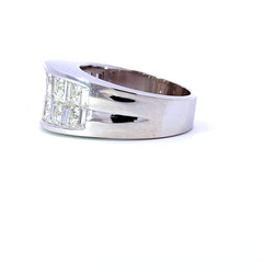 18k gold with diamond ring