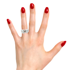 18K Gold With Diamond Ring