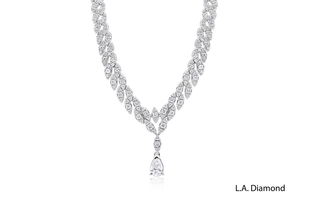 18K White Gold Diamond Necklace – Timeless Luxury & Brilliance (10.65 ctw)