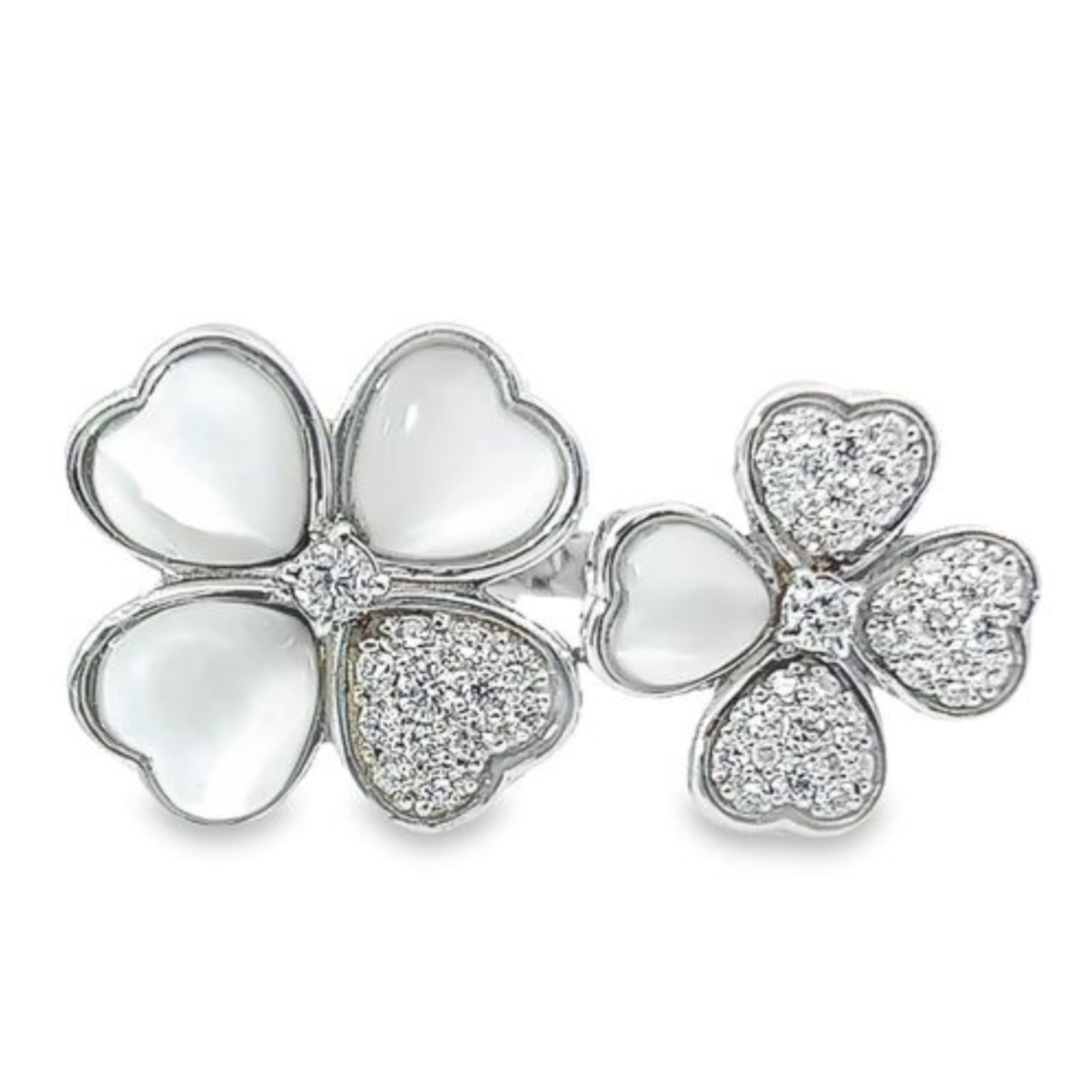 18K White Gold Diamond & Pearl Floral Ring (0.91 ct)