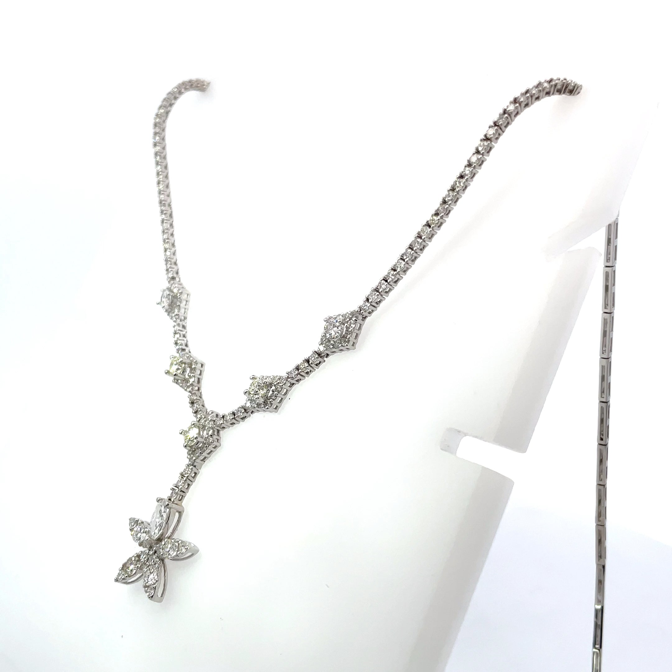 18K White Gold Diamond Tennis Necklace with Flower Pendant (6.60 ct)