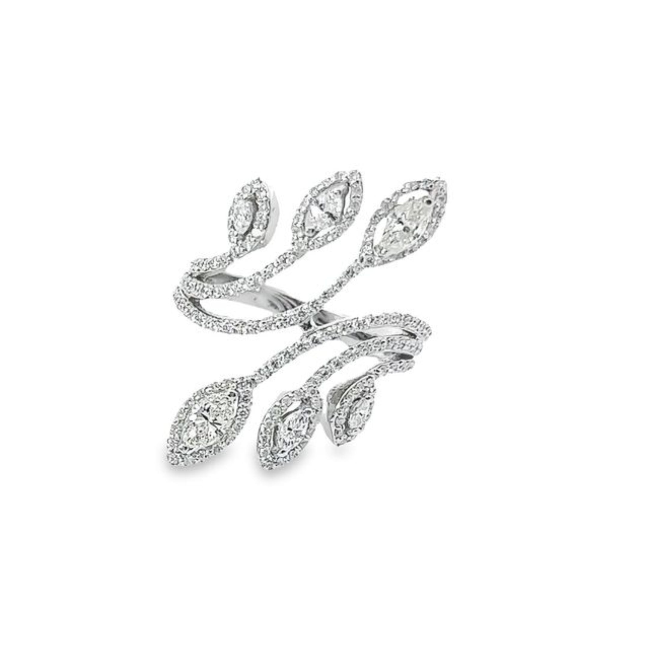 18K White Gold Marquise-Cut Diamond Ring (2.78 ct)