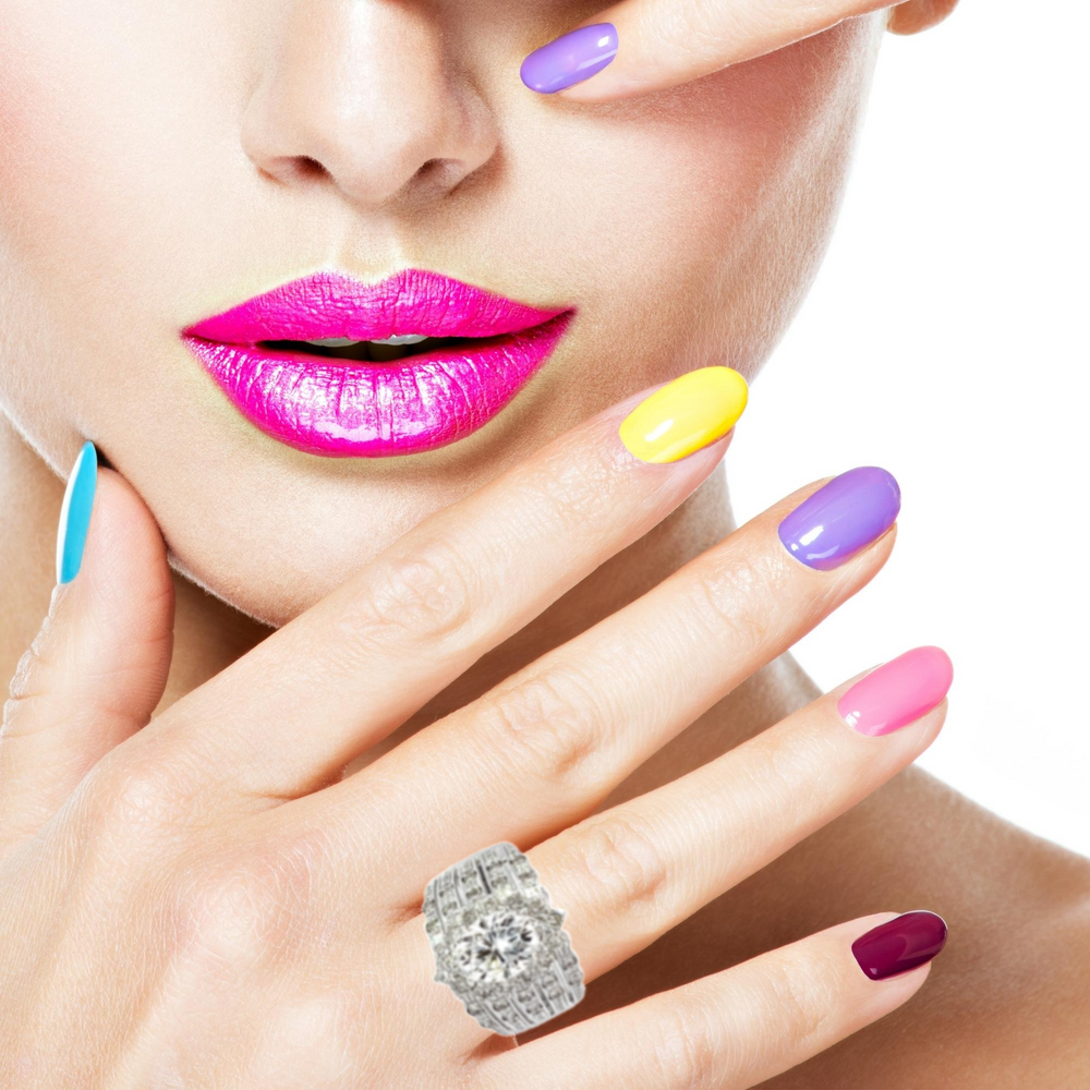 18K White Gold Oval Cut Diamond Engagement Ring (3.08 ctw)