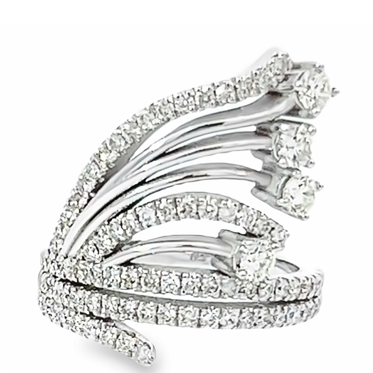 18K White Gold Round Diamond Wide Twisted Ring (2.20 ct)