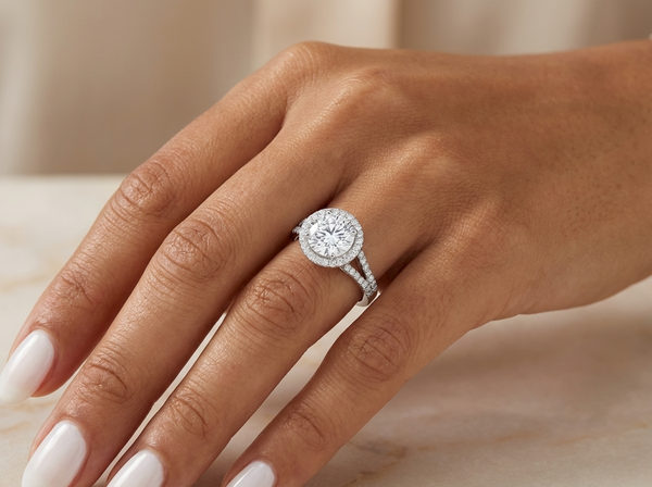 14K White Gold Round Cut Diamond Halo Engagement Ring (4.20 ct) - LA DIAMOND