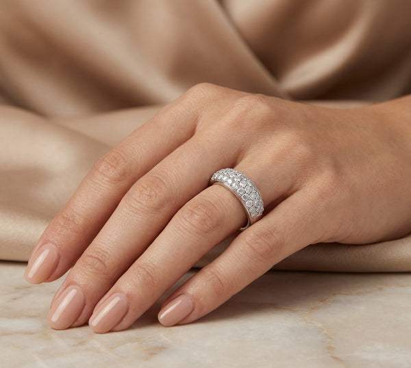 14K White Gold Round Diamond Eternity Band (1.86ct)