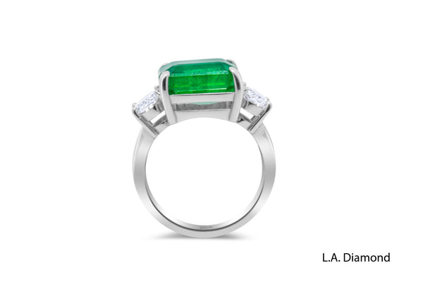14K White Gold Diamond & Emerald Cut Blue Sapphire Ring