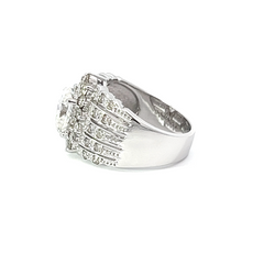 18K White Gold Oval Cut Diamond Engagement Ring