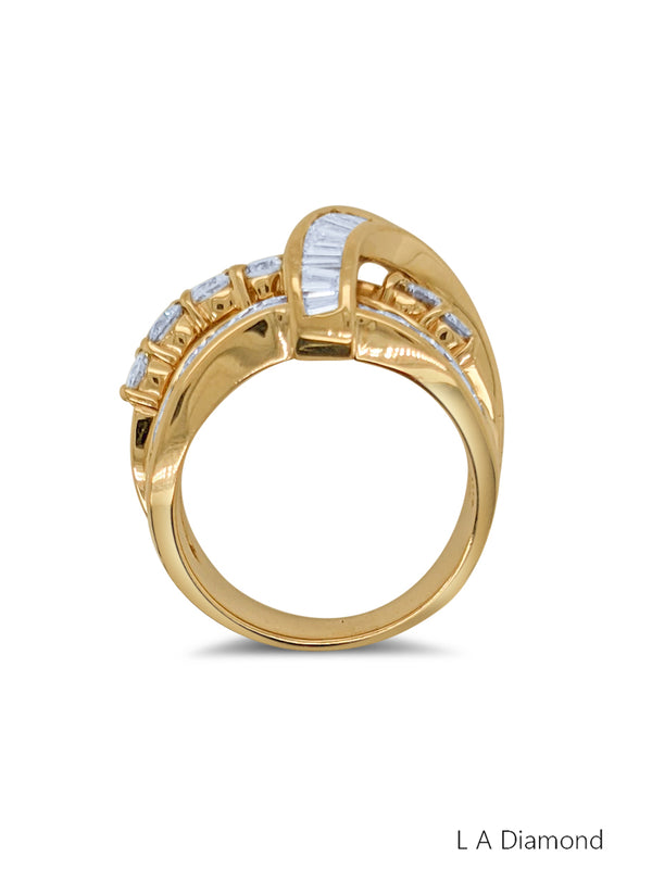 14K Yellow Gold Round & Baguette Diamond Crossover Ring (3.00 ct) - LA DIAMOND