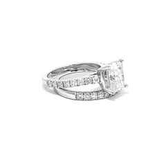 14k White Gold Diamond Cushion And Round Cut Engagement Ring