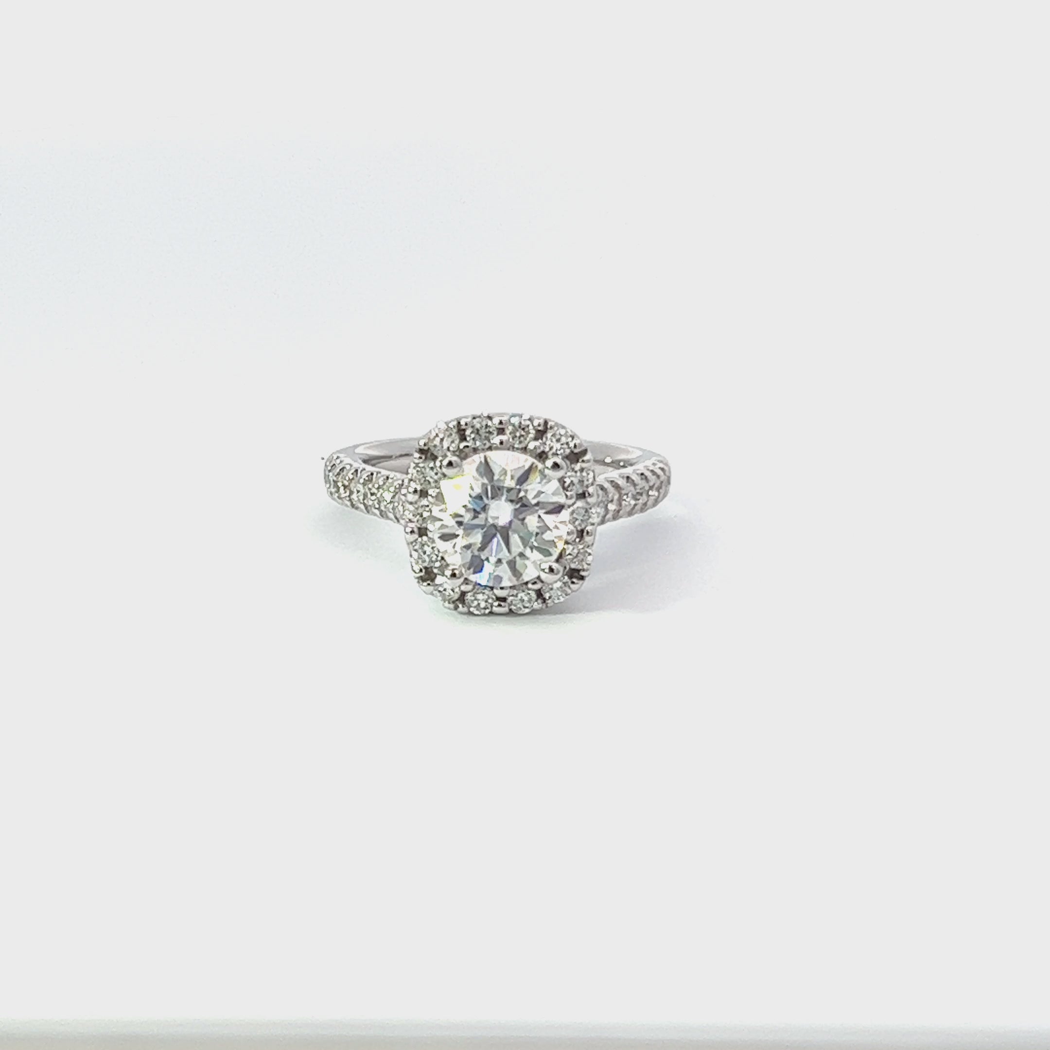 14k White Gold Diamond Round Cut With Halo Engagement Ring