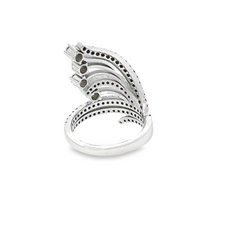 18k White Gold Diamond Round Cut Wide Twisted Ring 2.20c
