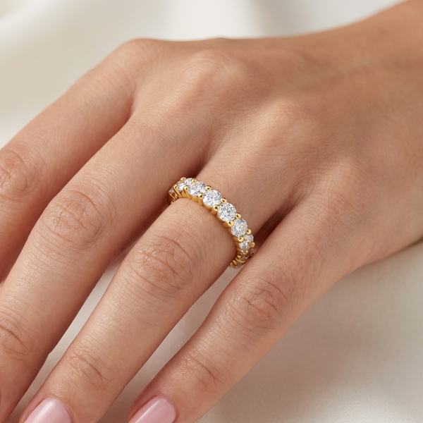 14K White Gold Round Diamond Half-Eternity Band (1.00 ct)