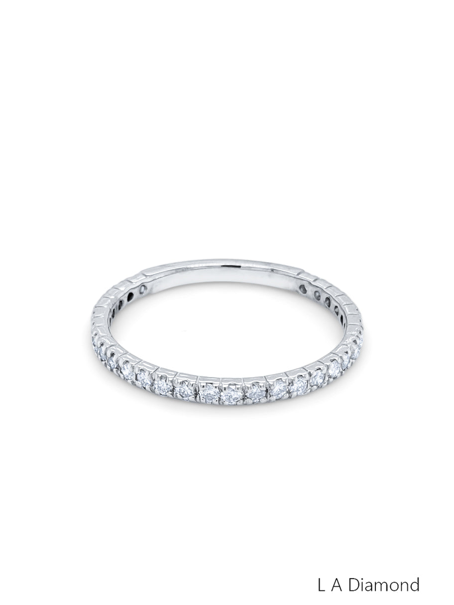 14K White Gold Round Diamond Accent Ring (0.55 ct)