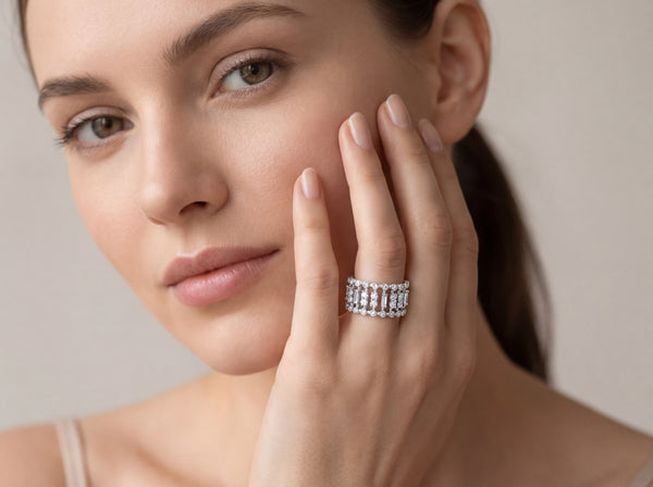 18K White Gold Multiple Round-Cut Diamond Ring (0.76 ct) - LA DIAMOND
