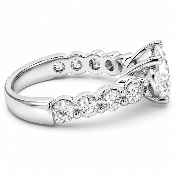 14K White Gold Round Diamond Engagement Ring - LA DIAMOND