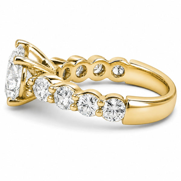 14K White Gold Round Diamond Engagement Ring - LA DIAMOND