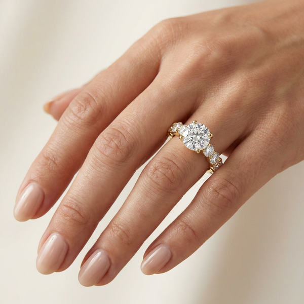 14K White Gold Round Diamond Engagement Ring - LA DIAMOND