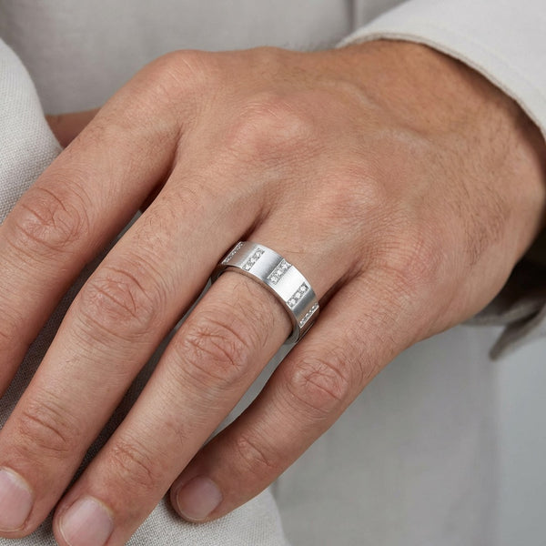 14K White Gold Diamond Round Cut Wedding Band (0.52 ct T.W.)
