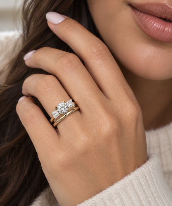 Classic Three Stone Engagment Ring with Round Diamond Center and Princess Cut Diamonds - SAW10016