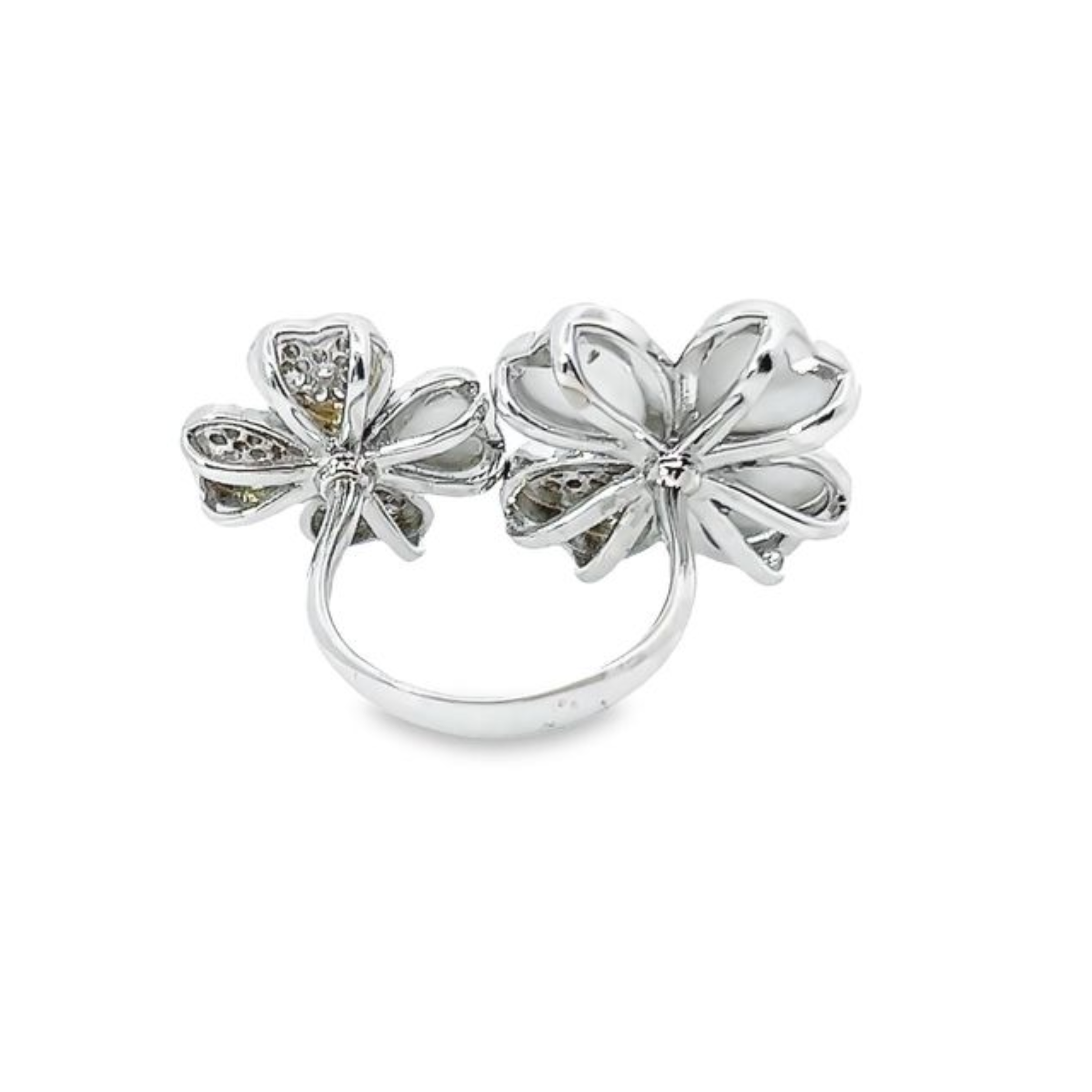 18K White Gold Diamond & Pearl Floral Ring (0.91 ct)