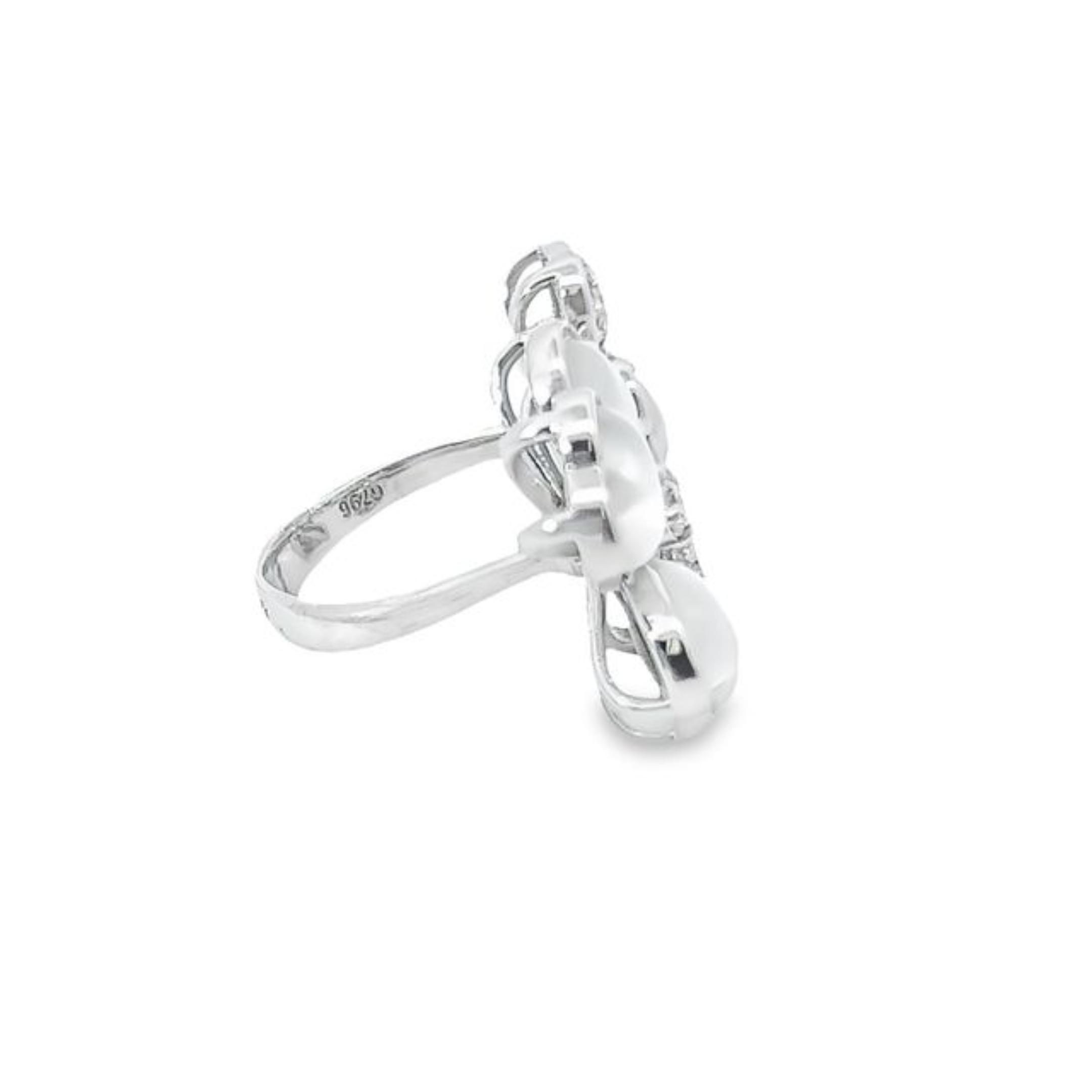 18K White Gold Diamond & Pearl Floral Ring (0.91 ct)