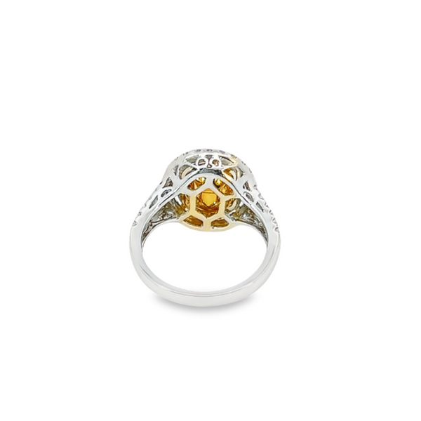 18K White Gold Diamond and Oval Cut Citrine Engagement Ring – 1.05ct