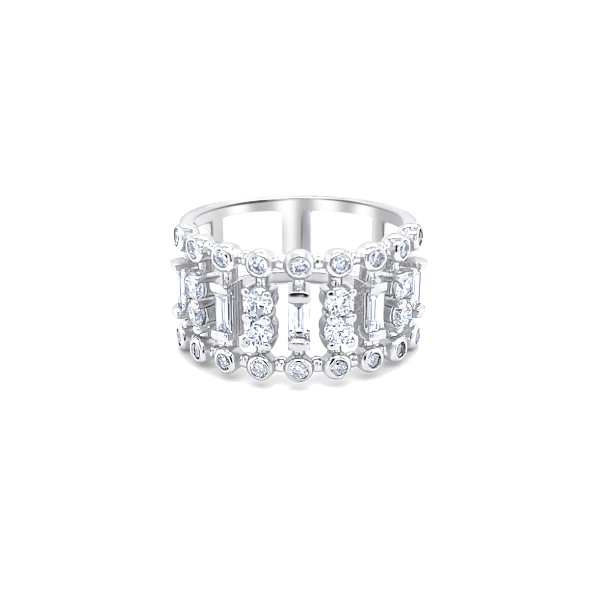 18K White Gold Multiple Round-Cut Diamond Ring (0.76 ct) _