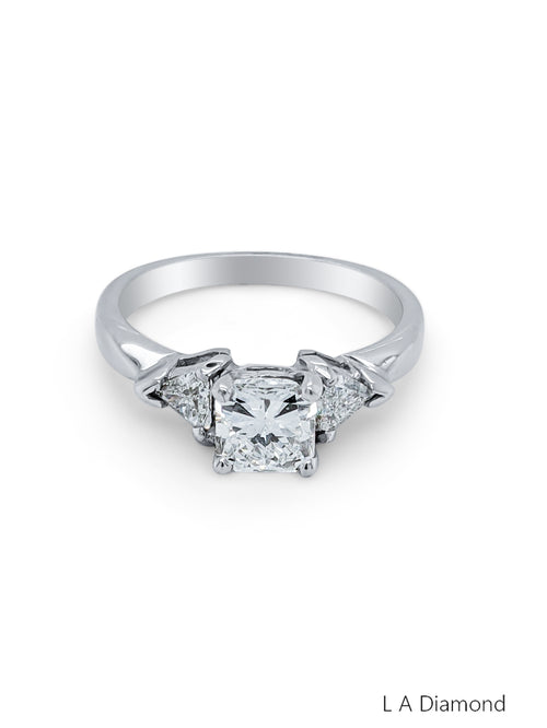 14K White Gold Diamond Princess Cut Centre with Trilliant Shape Engagement Ring (.90 ct) - LA DIAMOND