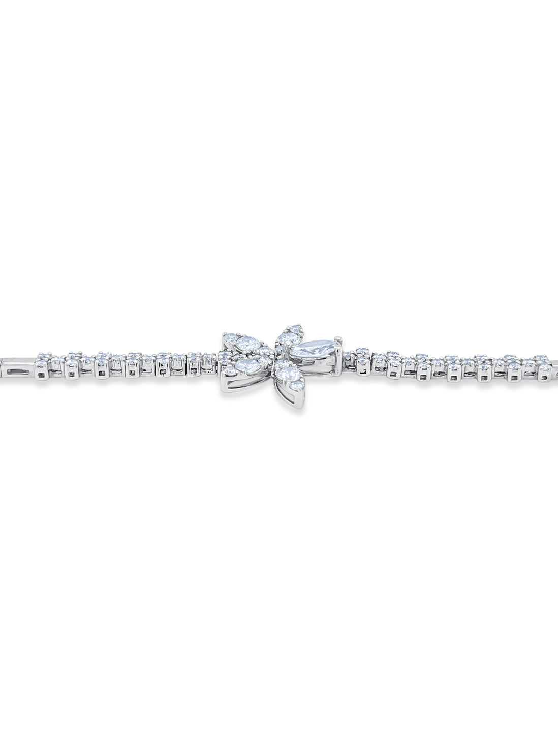 18k White Gold Diamond Marquise Cut Circle Link Tennis Bracelet 1.75c, .40c
