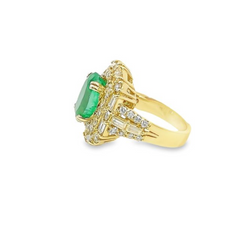 14k White Gold Diamond Round And Oval Cut Emerald Center Stone Ring 4.64c