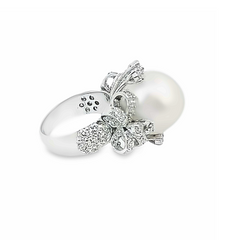 14k White Gold Diamond And Round Fresh Water Pearl Engagement Ring 2.50c