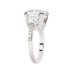 White Gold Diamond Ring - LA DIAMOND