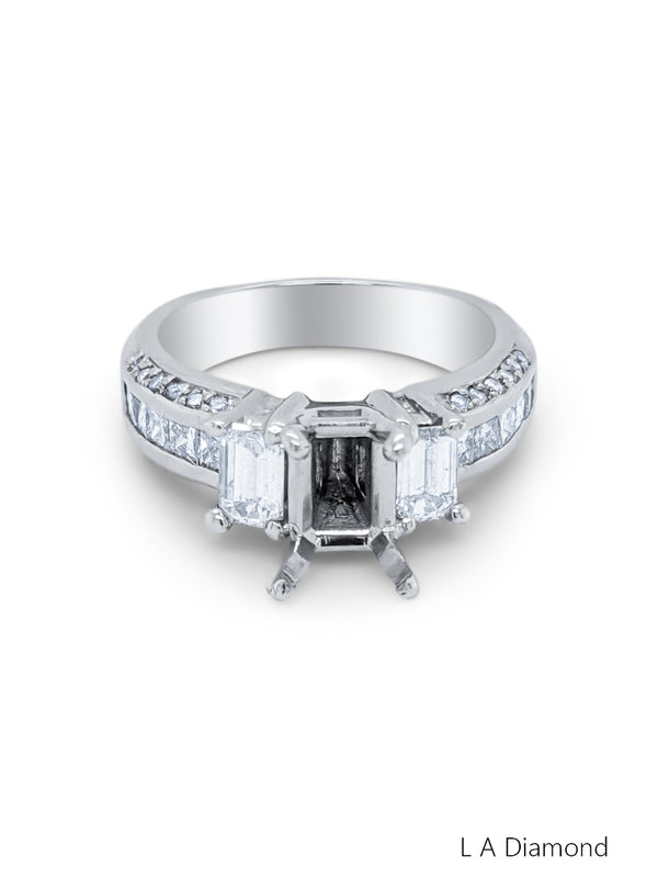 White Gold Diamond Ring - LA DIAMOND